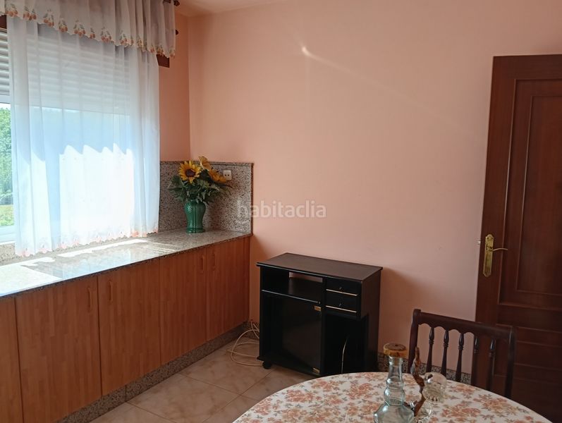 Foto 8b4fe133-a7de-4a5c-ab5d-47b53badbfd2. Casa amb aparcament a Coirós