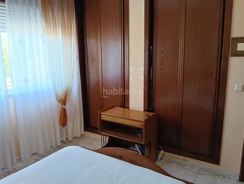 Foto f1f9208f-244e-4267-95fe-c31fcbf2e880. Casa amb aparcament a Coirós