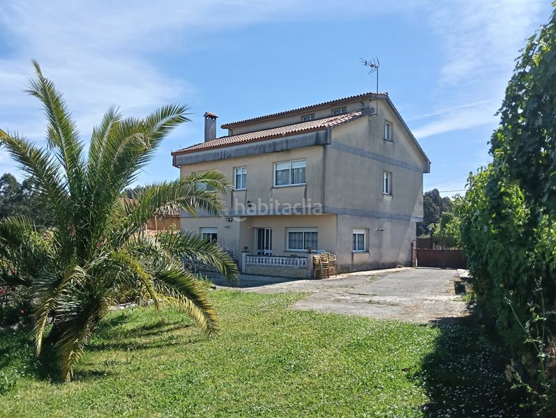 Foto fce5f82a-a379-45d5-97d1-508e4b82aab5. Casa amb aparcament a Coirós