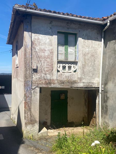 Foto 60323574-25e5-47ac-a6ca-d2337259db54. Casa adossada amb aparcament a Paderne