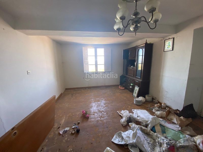 Foto 8faa1694-e0da-4e17-83bd-5c4065b1cfe5. Casa adossada amb aparcament a Paderne