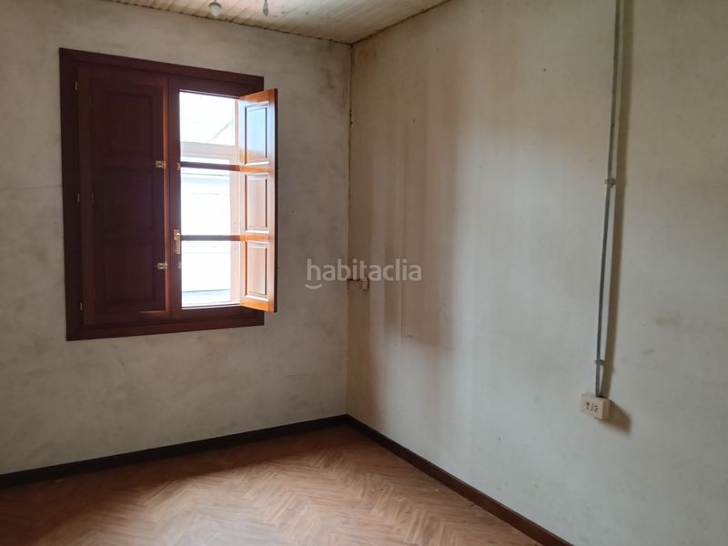 Foto a6ff971f-7494-4b44-8127-6536f69e29d7. Casa adossada a Curtis