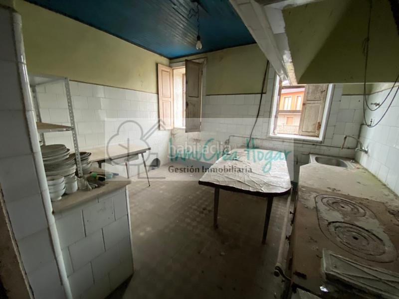 Foto b2dfcdff-2697-4961-bc08-cef27cb28f63. Casa amb calefacció a Porriño (O)