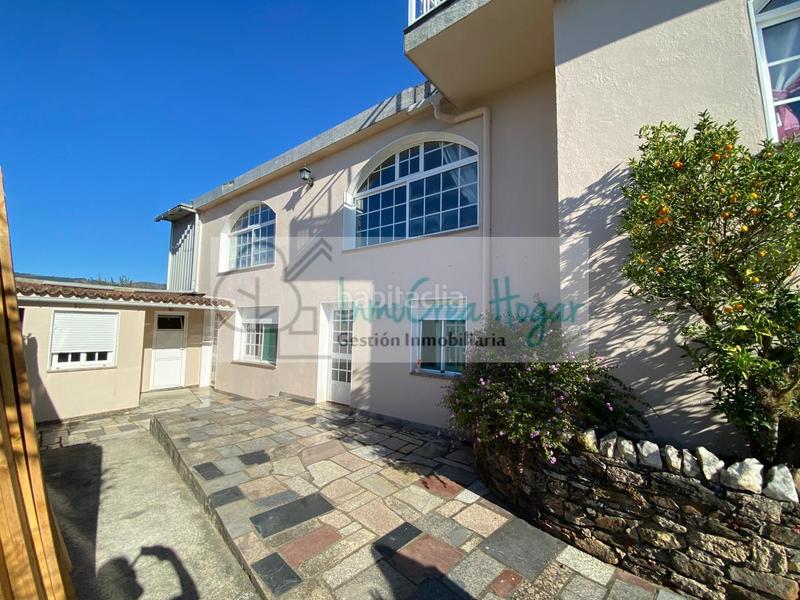 Foto 0bfdc27f-3a68-4118-b945-68b83833c9e2. Lloguer local comercial a Porriño (O)