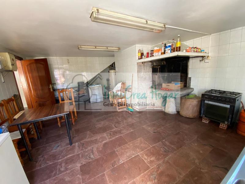 Foto 20fc8d06-a36a-445f-8913-ef900593ebe8. Lloguer local comercial a Porriño (O)