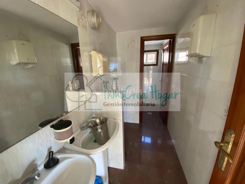 Foto d08784da-068d-463d-a77f-d9a64a494239. Lloguer local comercial a Porriño (O)