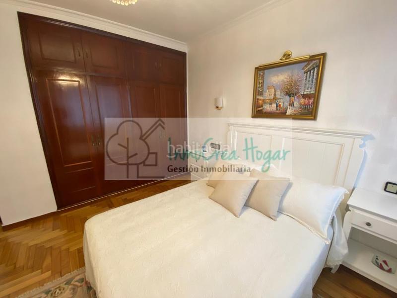 Foto 8a3b9153-27f8-4a6c-9f31-16ce1924a04e. Piso en O Castro Vigo