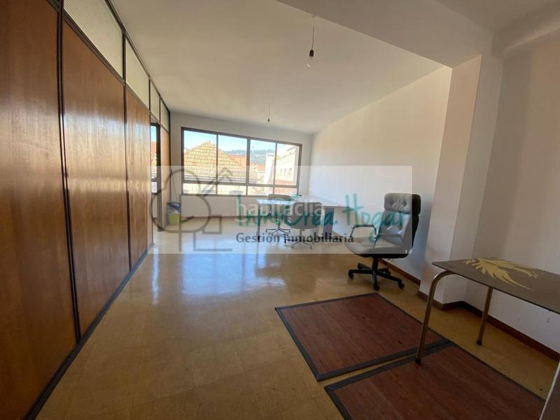 Foto e5a73571-b0c1-41d5-9e34-eafc3b056782. Lloguer oficina a Porriño (O)