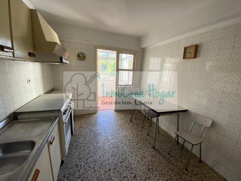 Foto ef4edbf7-d24c-446a-b8cf-3e157b2887a0. Appartamento con parcheggio in Fátima Vigo