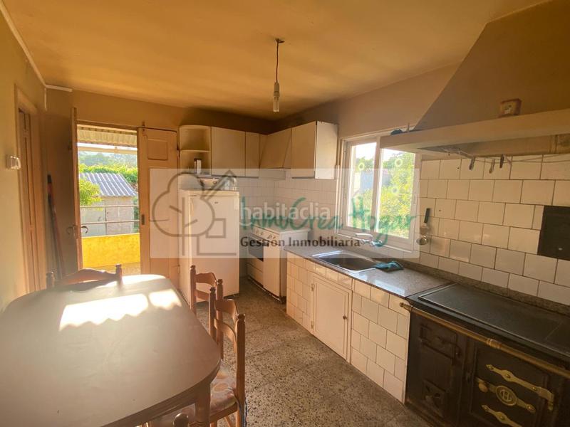Foto a23d0cb1-5e3e-4f48-be7d-f0ca65782173. Casa en Porriño (O)