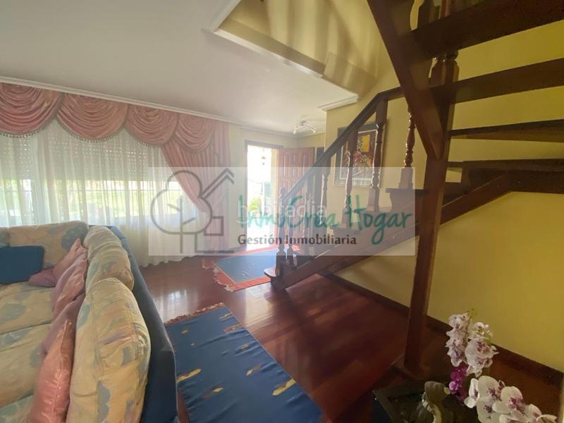 Foto 0270f389-f43e-4000-901c-81bba801b6e2. Chalet con riscaldamento parcheggio piscina in Navia Vigo