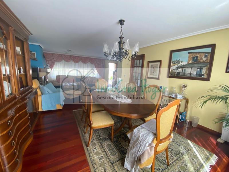 Foto 4f46d5d6-8567-4762-b96a-ba9474e87bb4. Chalet con riscaldamento parcheggio piscina in Navia Vigo
