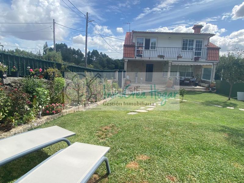 Foto 55538439-0562-48b3-be9e-1fe1ece6f294. Chalet con riscaldamento parcheggio piscina in Navia Vigo