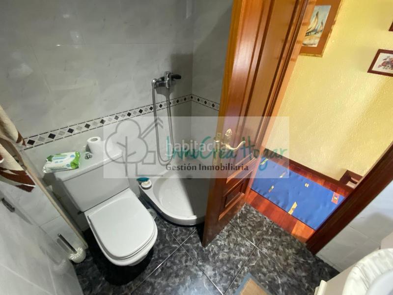 Foto 655beebc-76b1-41ca-acfa-de7597dbfdb5. Chalet con riscaldamento parcheggio piscina in Navia Vigo