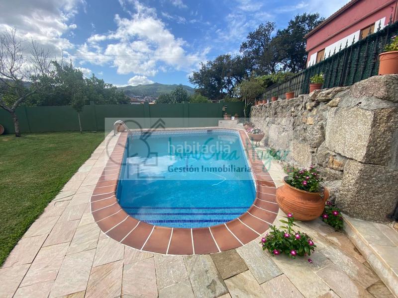 Foto 8f57c3ed-b580-48d4-94d7-077de1fa21cb. Chalet con riscaldamento parcheggio piscina in Navia Vigo