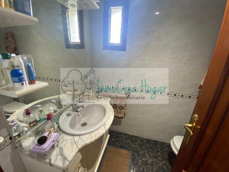Foto ad4fc7dd-e654-48e3-b3bf-545c0b1c40e3. Chalet con riscaldamento parcheggio piscina in Navia Vigo