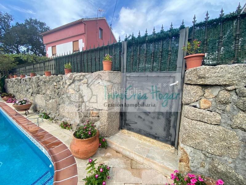 Foto aed0d7a9-28c5-4600-ae0f-d58f4faf613c. Chalet con riscaldamento parcheggio piscina in Navia Vigo