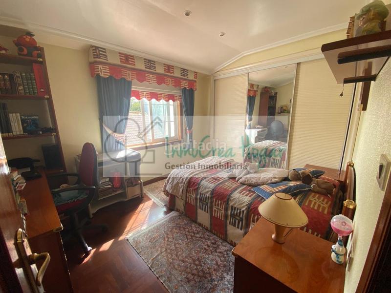 Foto c0580dff-9eb4-45be-9165-5db281846649. Chalet con riscaldamento parcheggio piscina in Navia Vigo