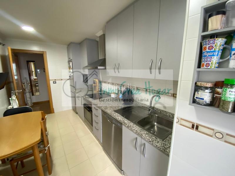 Foto 2082152c-7d12-47cb-99ef-953619a9d245. Pis amb calefacció aparcament a Salvaterra de Miño