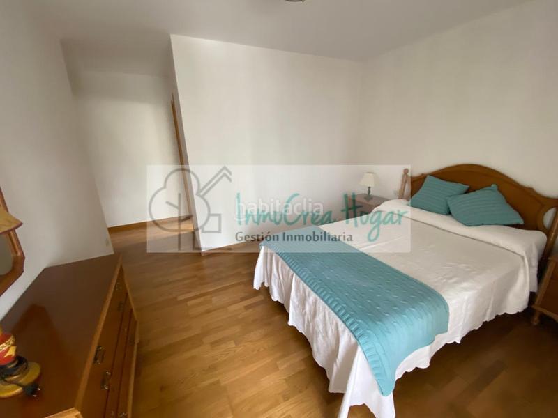Foto 40720c55-377c-4344-b16b-b2b05f69ba42. Miete etagenwohnung mit parking in Navia Vigo