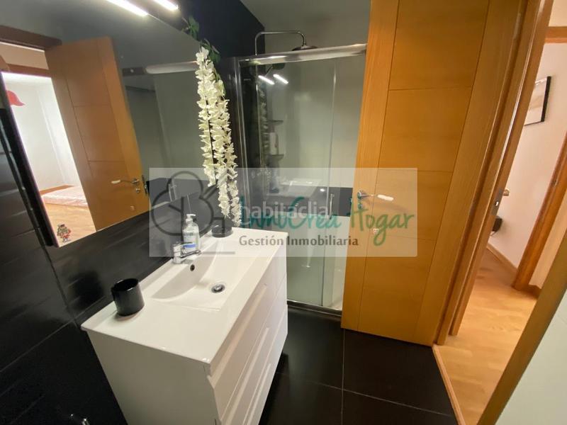 Foto 6a5b25f4-2026-4b65-852e-590e09bb4bae. Rent flat with parking in Navia Vigo