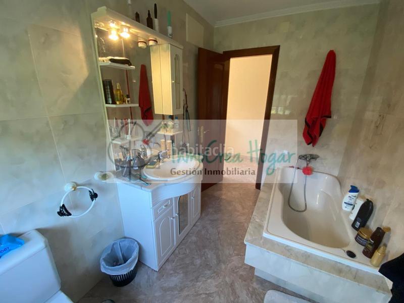 Foto 05b84051-905c-43b8-ad88-f3a8da9b933f. Chalet avec chauffage parking dans Porriño (O)