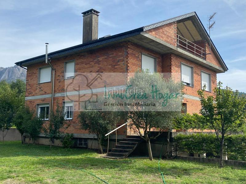 Foto 0d153abb-7906-4799-b68e-df08e93c5c73. Chalet avec chauffage parking dans Porriño (O)