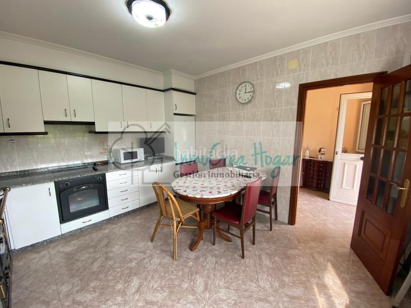 Foto 259e6726-475b-476b-8c1c-147221e7bf0a. Chalet avec chauffage parking dans Porriño (O)