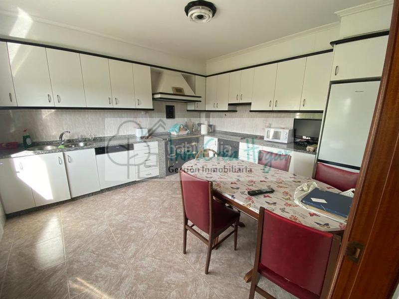 Foto 8f4ae655-8f1d-4d82-bcb0-23f810631746. Chalet avec chauffage parking dans Porriño (O)