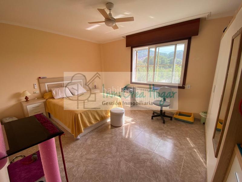 Foto d8a7e096-9f10-4b24-9ead-1c06f6ada21f. Chalet avec chauffage parking dans Porriño (O)