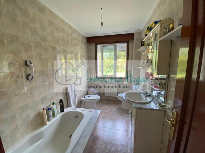 Foto f7cb265d-d66f-46b1-8149-2946f37021fa. Chalet avec chauffage parking dans Porriño (O)