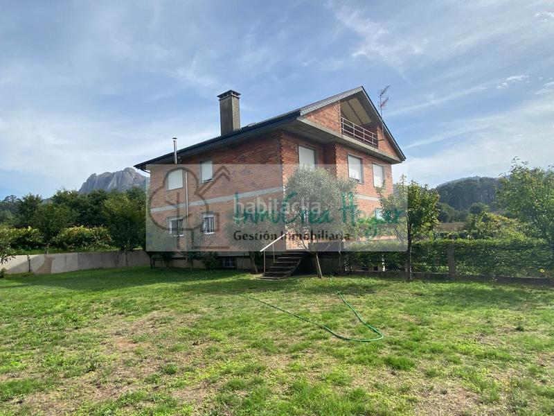 Foto fd9c816d-a95d-4c55-a914-e0fcce058fdc. Chalet avec chauffage parking dans Porriño (O)