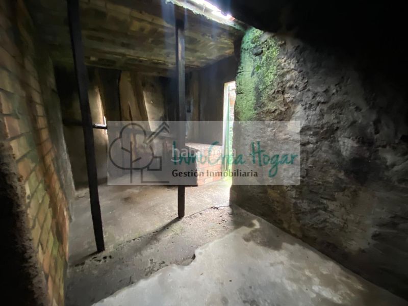 Foto 4e5ab07d-10c0-4fa6-bcdf-29c4cfae0029. Casa amb aparcament a Mos