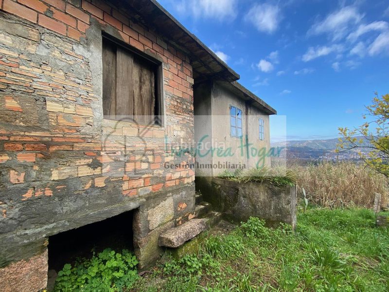 Foto 885bd4f4-8565-4bdf-b108-06b1e2cfb86a. Casa amb aparcament a Mos