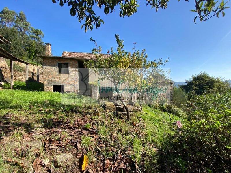 Foto 956dafe6-79e5-467d-b194-35211223e636. Casa amb aparcament a Mos