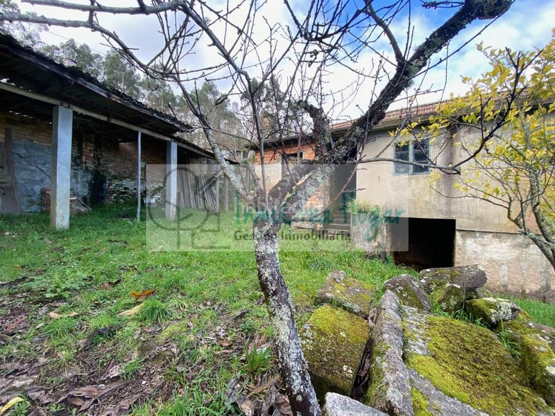 Foto c4404ca6-37ae-4dc9-8089-6102ac24db9d. Casa amb aparcament a Mos