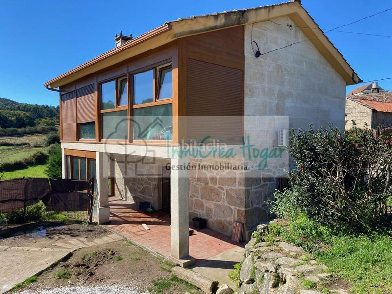 Foto ea65c1c8-da68-4345-9c2b-03e0273f492a. Casa con riscaldamento in Fornelos de Montes