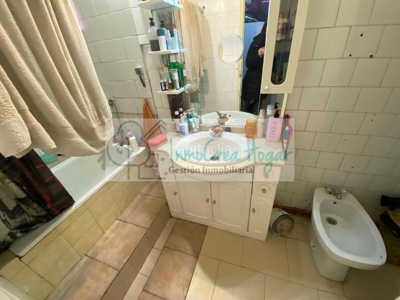 Foto 098c1ca2-f7a9-4a80-bb5a-947131d2b993. Maison jumelée avec chauffage parking dans Navia Vigo