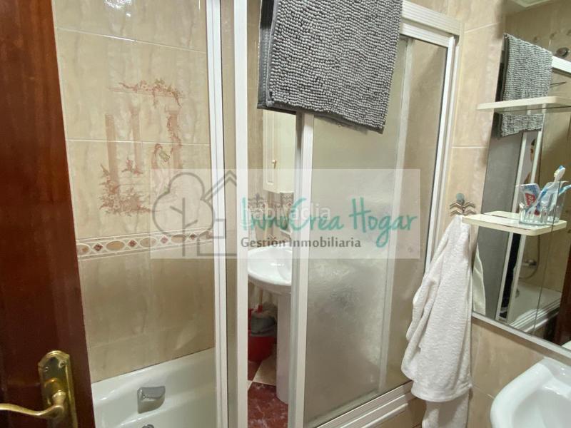 Foto 6bcce0a4-7001-417a-af83-bb64e3000486. Àtic amb calefacció aparcament a Tui