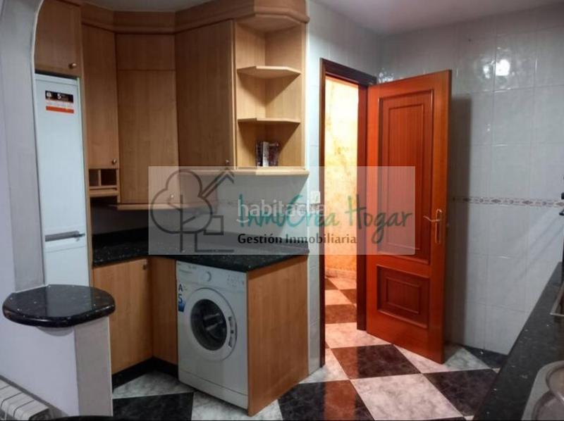 Foto 822ed6a6-b745-4057-9410-bc44df7505ed. Àtic amb calefacció aparcament a Tui