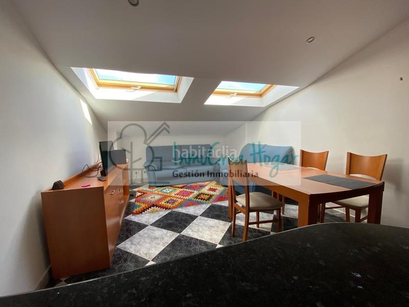 Foto a9064e49-d3f4-44e6-8f98-ac5026688974. Àtic amb calefacció aparcament a Tui