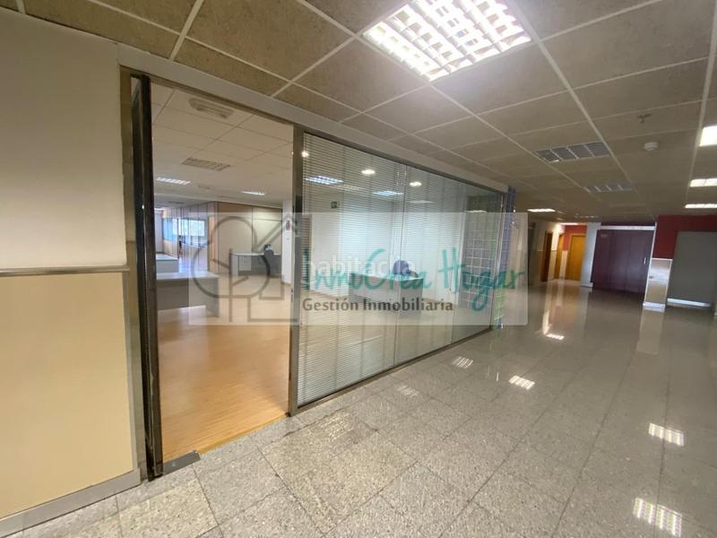 Foto 098ae461-0ce3-4e51-aec1-bb8481f8c7bc. Rent office space with heating parking in Porriño (O)
