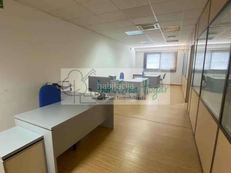 Foto 5adea762-5922-481c-9c76-c6203ba6b438. Rent office space with heating parking in Porriño (O)