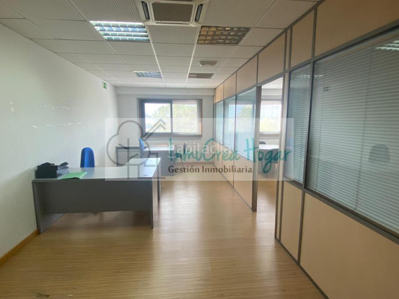 Foto a487a9ff-a9ea-440d-8e82-04f7f3ecadf3. Alquiler oficina en Porriño (O)