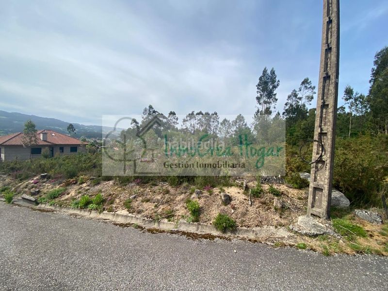 Foto 3c627035-db3e-48dc-ab85-f2827d00ee13. Terreny residencial a Mos