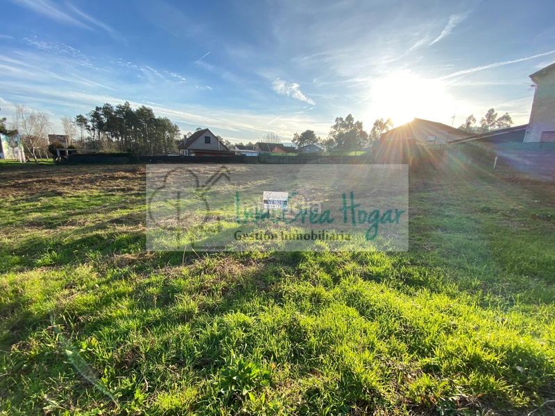 Foto f4be0bd3-fd15-4d3b-a0e0-0c5f0136ce7f. Terreno residenziale in Mos