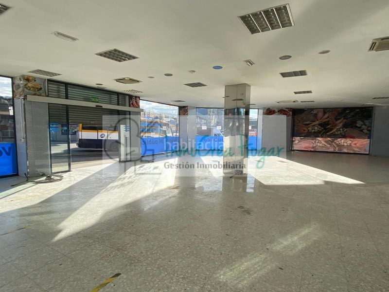 Foto 6d8857ba-b848-4bac-800d-fb3dbc3f8f34. Lloguer local comercial a Mos