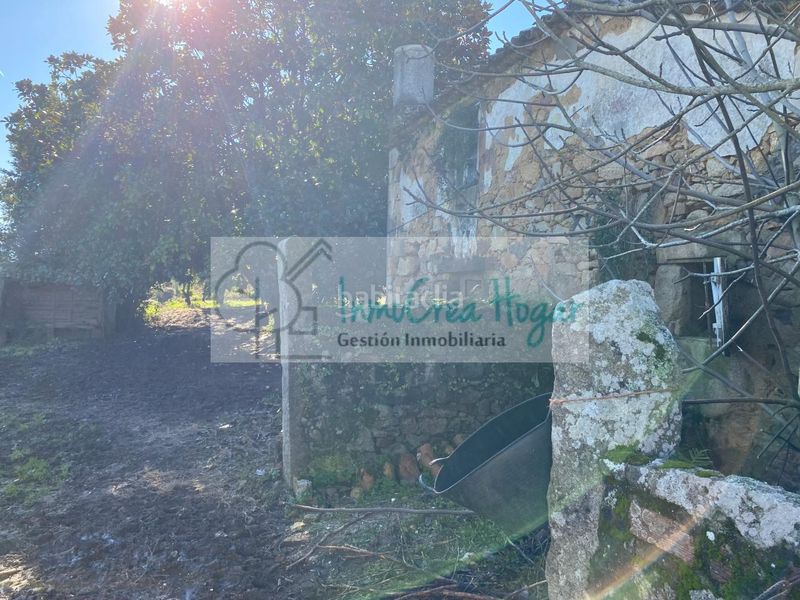 Foto aaf61296-0b57-42b1-ac9a-0bf38bbf8074. Terreny residencial a Tomiño