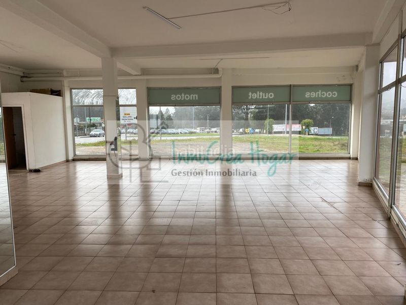 Foto 48a7ea9b-3923-409b-b2cc-410022ce927e. Local comercial en Tui