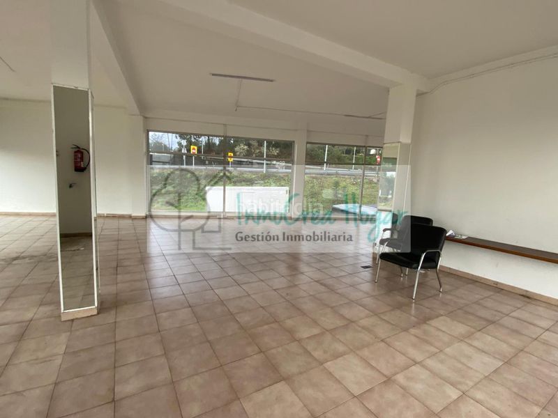 Foto 79eac12d-91b8-46b8-8209-24fb914f0139. Local comercial en Tui